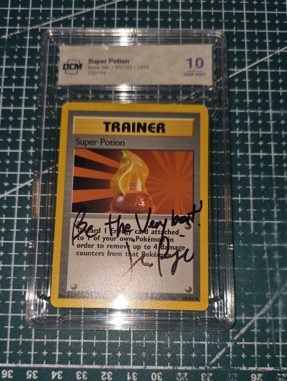 Trainer Super Potion Pokémon Card - Yellow Border